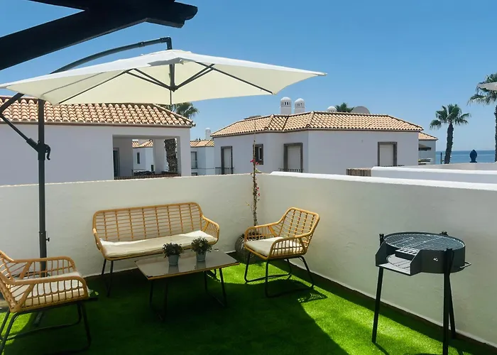 Casa Pandora Apartamento Duplex Atico, Primera Linea De Playa Torrox