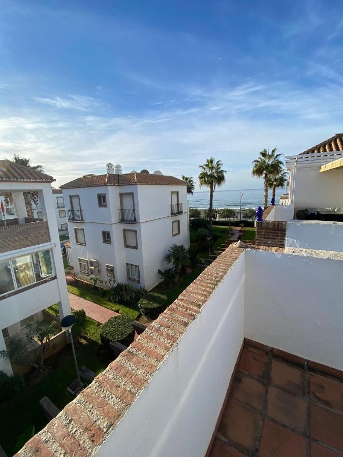 Apartment Casa Pandora Duplex Atico, Primera Linea De Playa Torrox